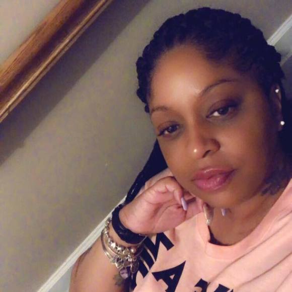 Meet your Posher, Candy - Picture 1 of 1